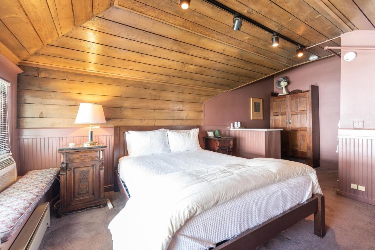 Seattle Gaslight Inn Εξωτερικό φωτογραφία