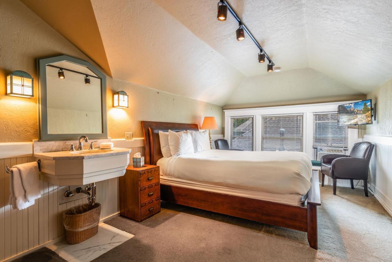 Seattle Gaslight Inn Εξωτερικό φωτογραφία