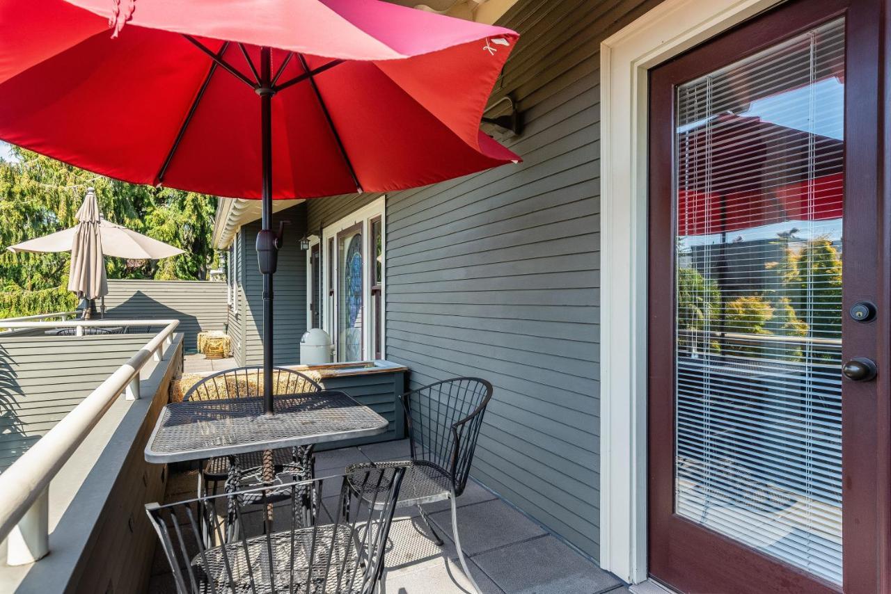 Seattle Gaslight Inn Εξωτερικό φωτογραφία